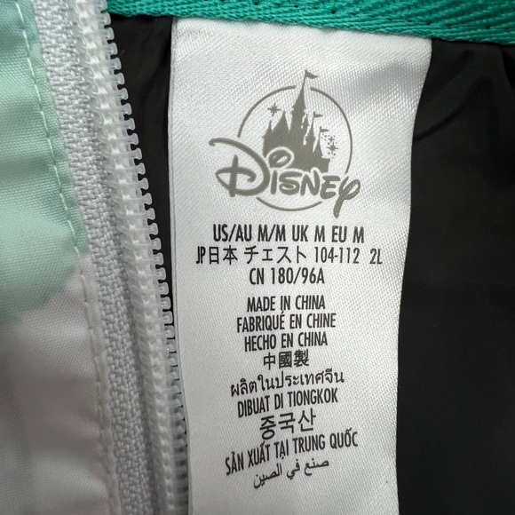Walt Disney World Windbreaker Rain Jacket Watercolor Art Castle M NEW W TAGS - Picture 4 of 10